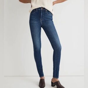 Madewell 10” High Rise Skinny Blue Jeans Size 26T